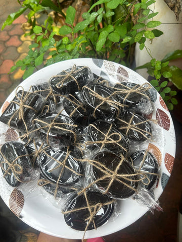 Manjishtadi with African black ash soap